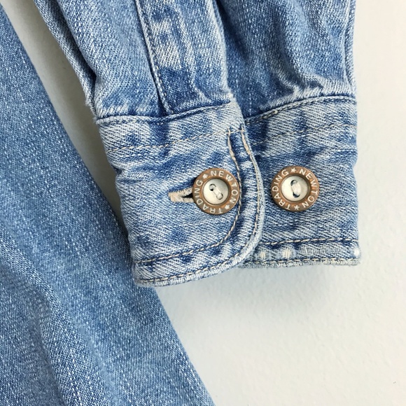 NEWTON TRADING CO. Distressed Denim Shirt Small Button Front Flannel Trim Worn - Picture 7 of 11